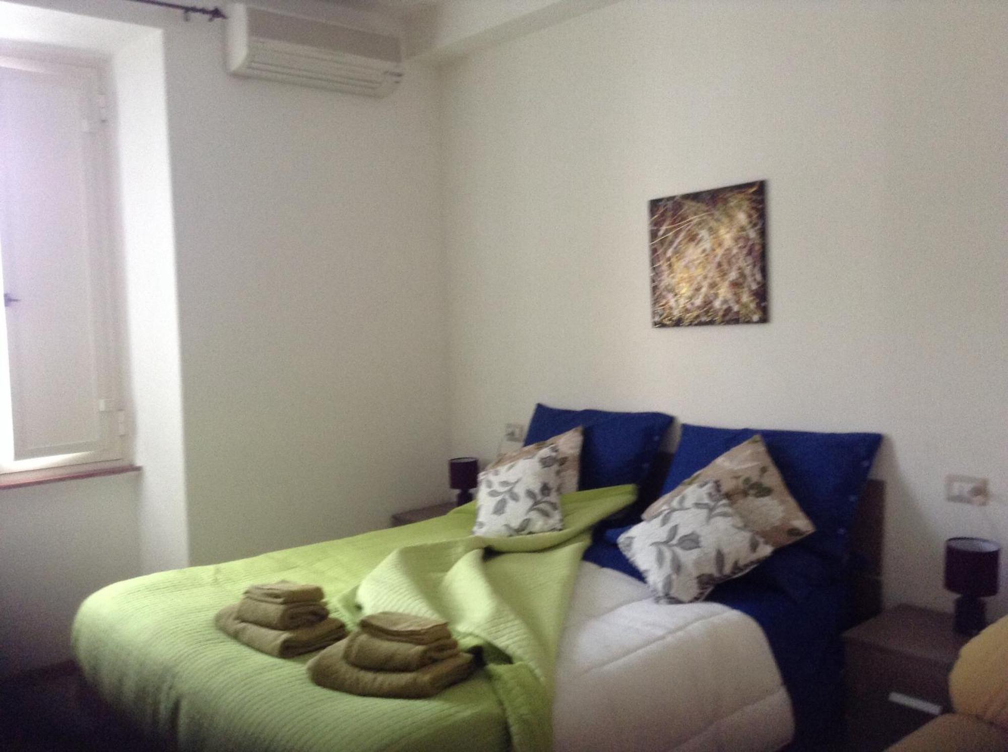 B&B Luce Viola Dorgali Habitación foto
